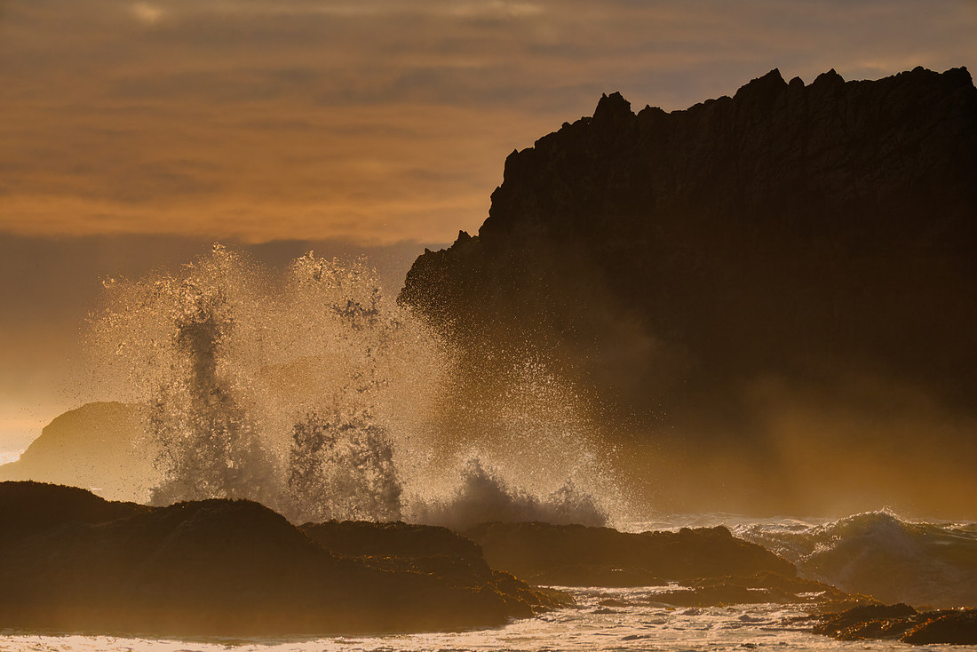 Waves Crashing