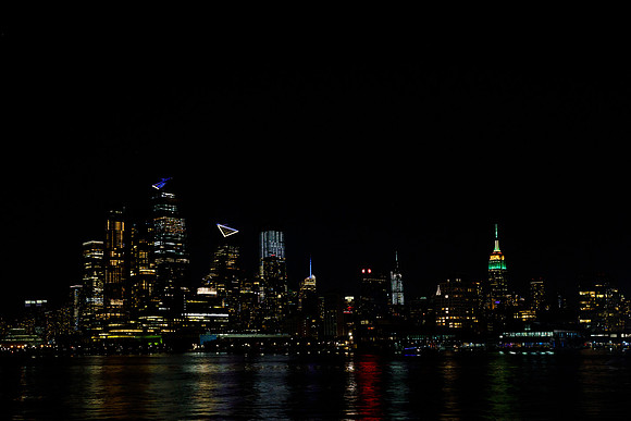 New York 305